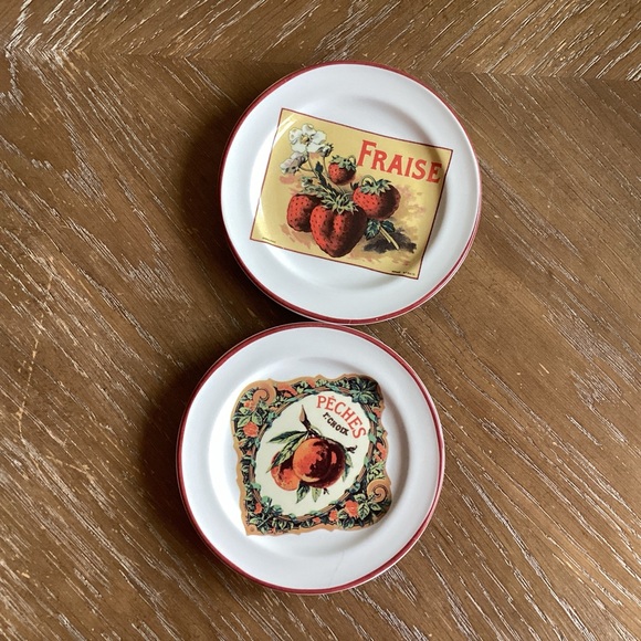 Williams Sonoma Set of Six Appetizer Plates - Picture 5 of 6